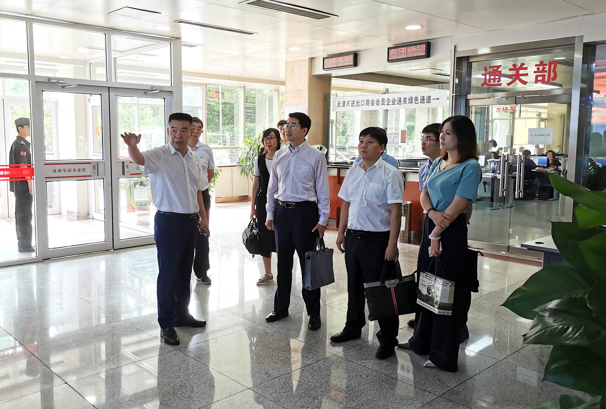 國家農(nóng)業(yè)農(nóng)村部國際合作司領導蒞臨港強調研